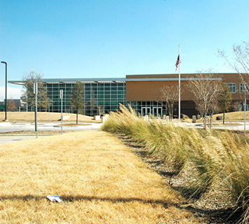 Image of a federal building. 