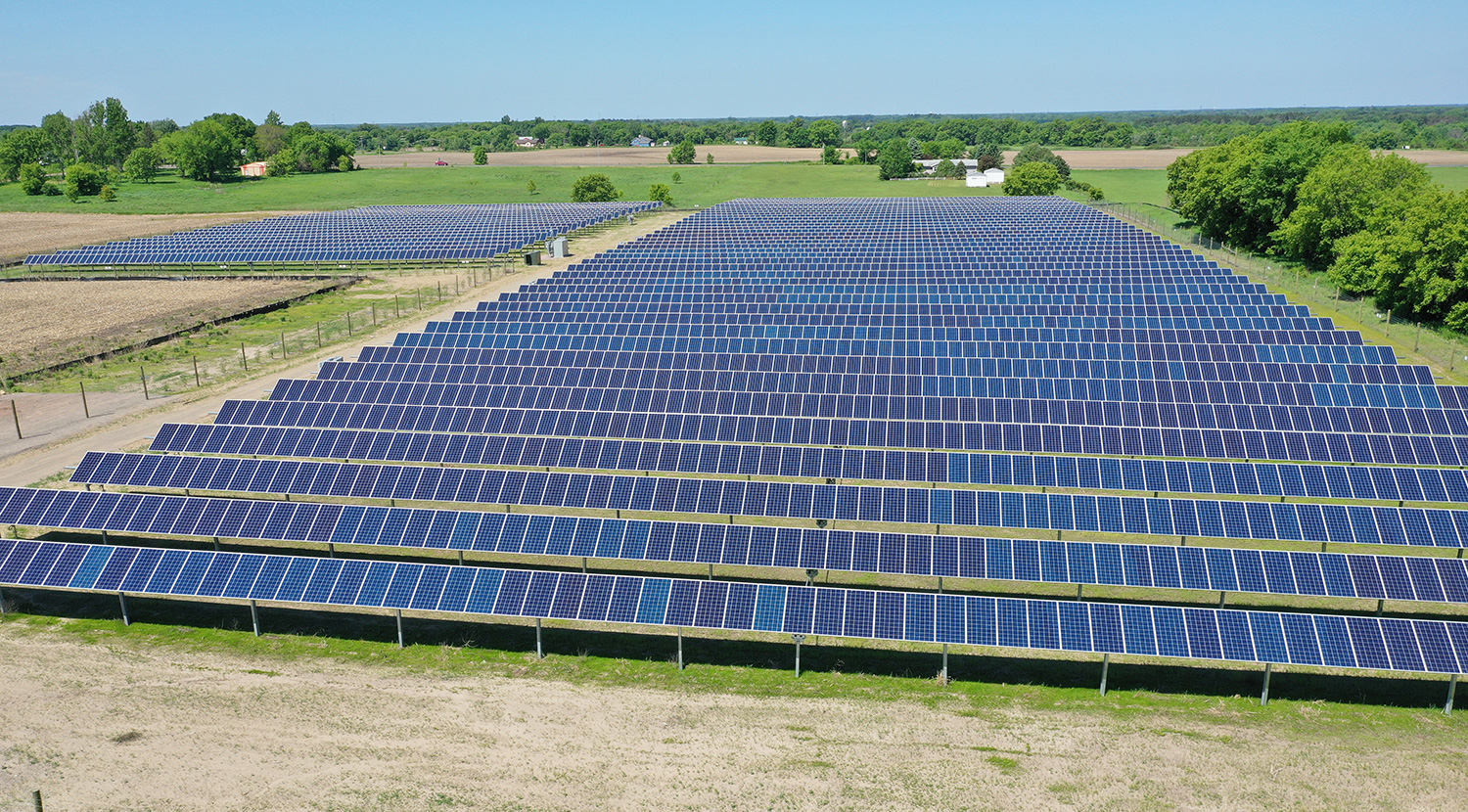 Aerial image of Minnesota Community Solar solar panels.